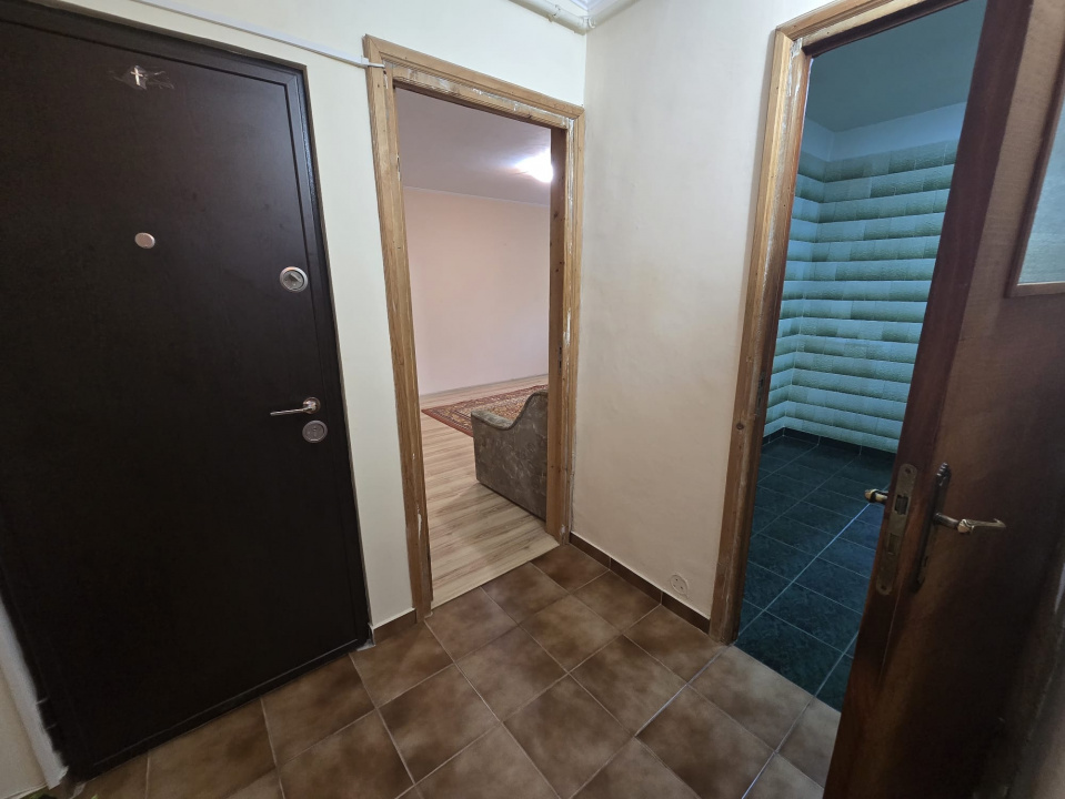 FALEZA NORD- Apartament 3 camere de vanzare.