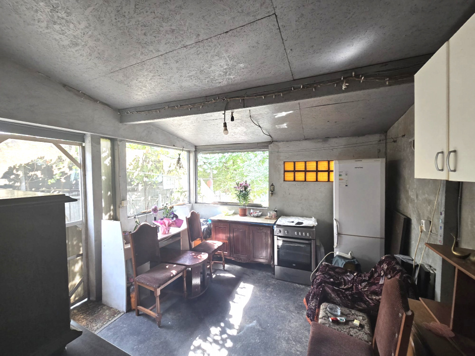 OVIDIU - Casa 3 camere de vanzare.