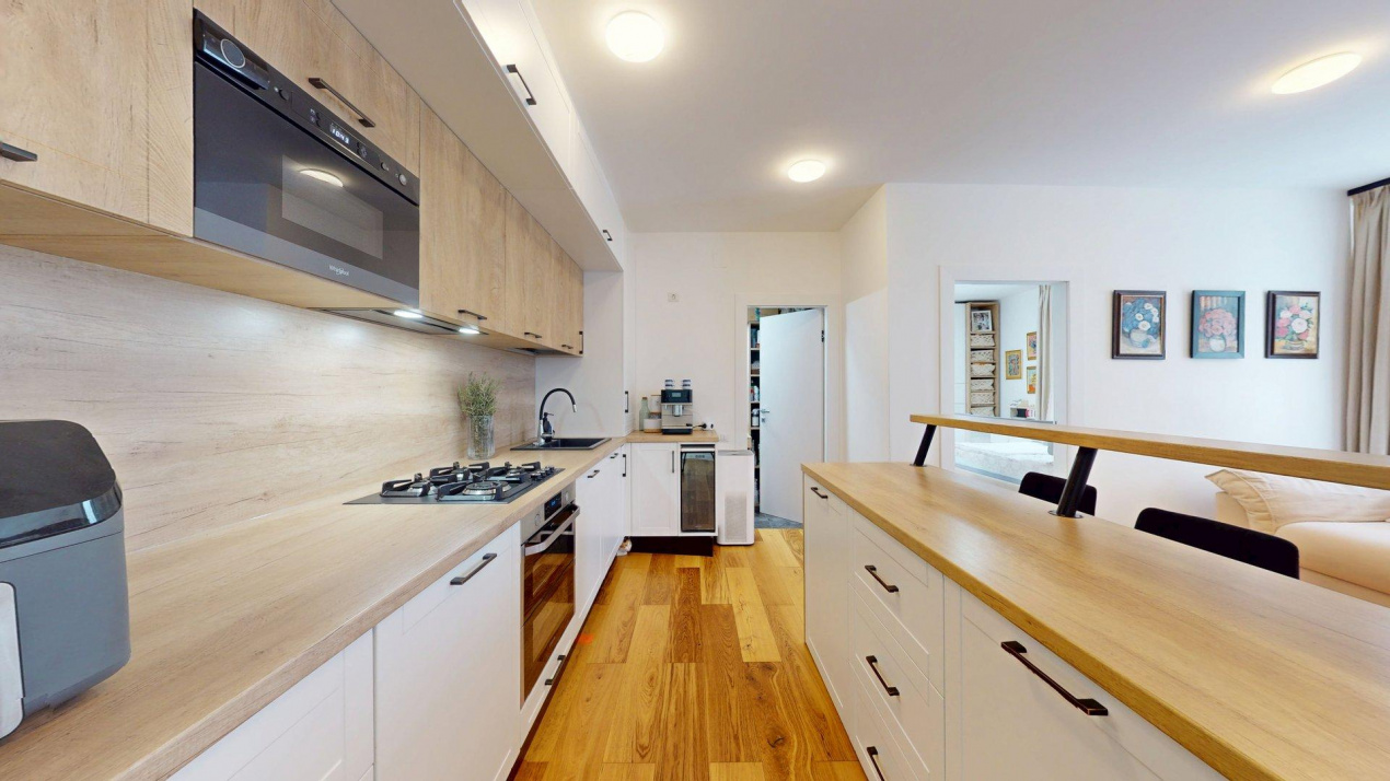 Oportunitate! Apartament 2 camere Ultracentral Complex Carmen Sylva