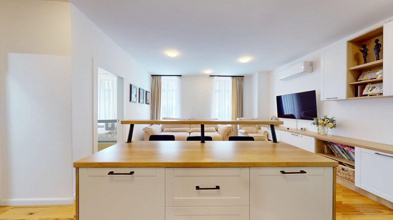 Oportunitate! Apartament 2 camere Ultracentral Complex Carmen Sylva