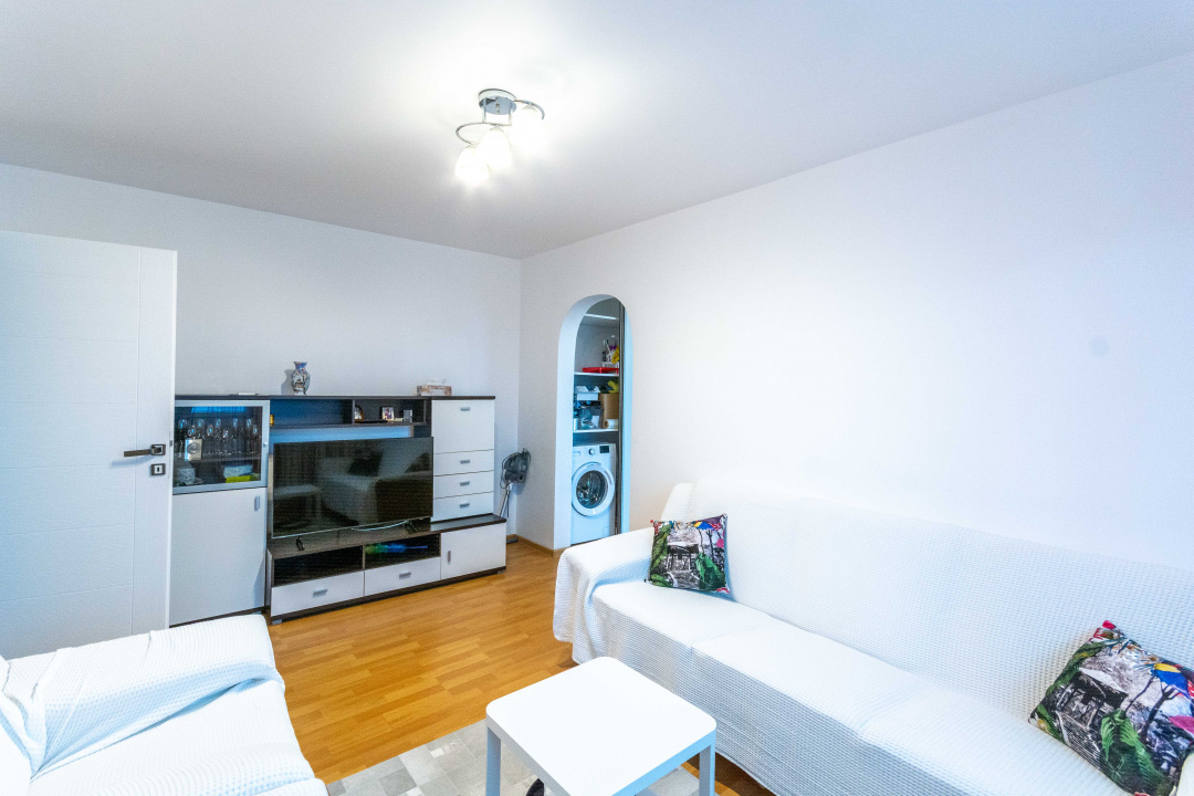 Piata Progresul - Giurgiului, 2 camere, renovate, de inchiriat, comision 0%