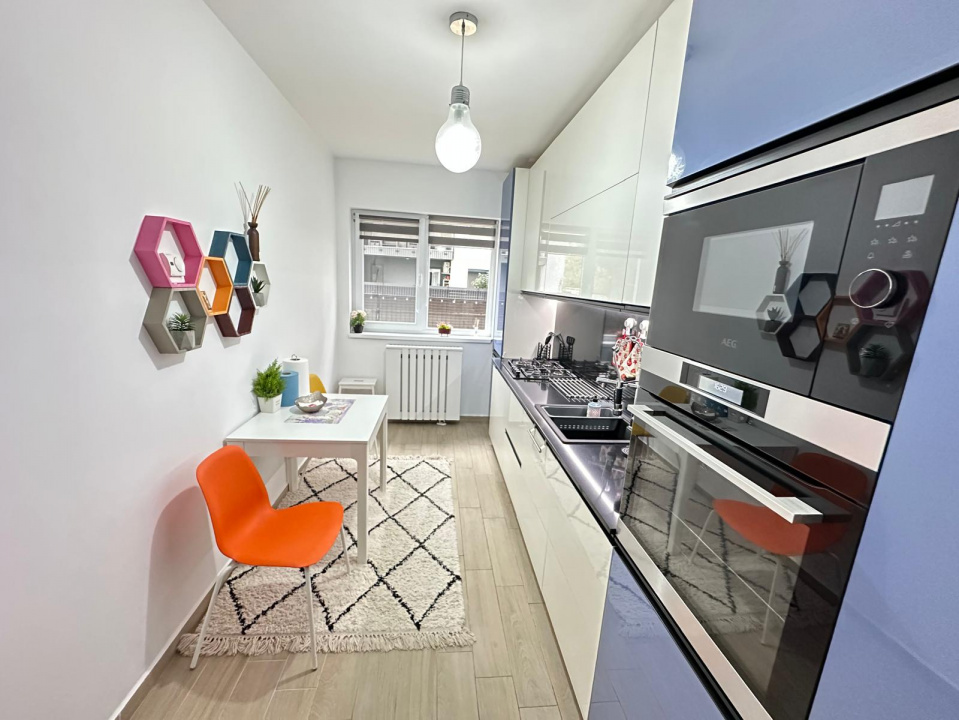 Apartament 2 camere cu loc de parcare si terasa EvoCasa Optima Titan