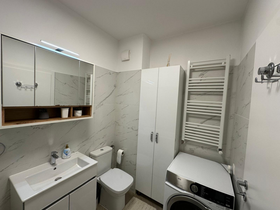 Apartament 2 camere cu loc de parcare si terasa EvoCasa Optima Titan