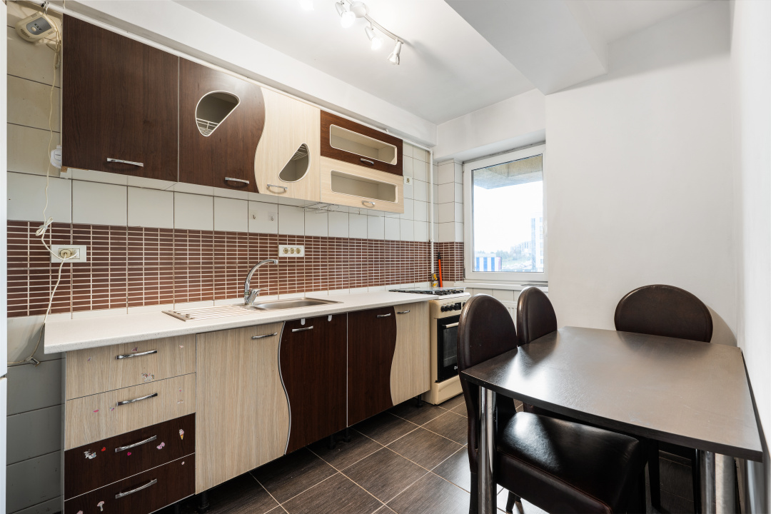 TOMIS NORD - vizavi VIVO MALL - 2 camere gata de mutare | balcon | gaz