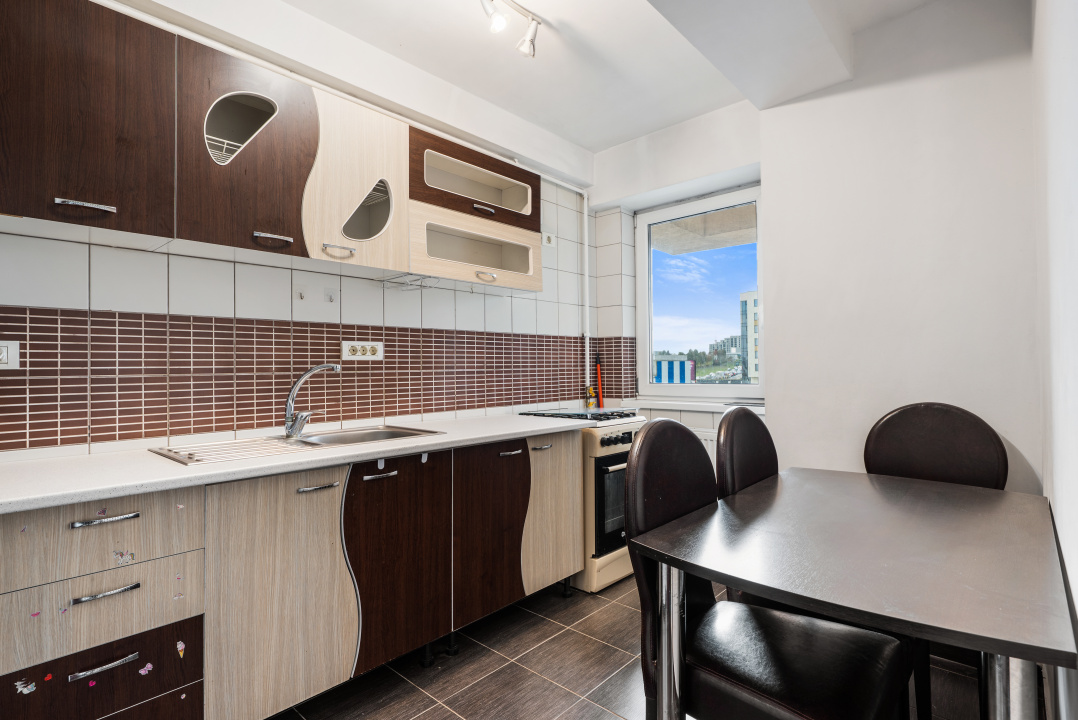 TOMIS NORD - vizavi VIVO MALL - 2 camere gata de mutare | balcon | gaz