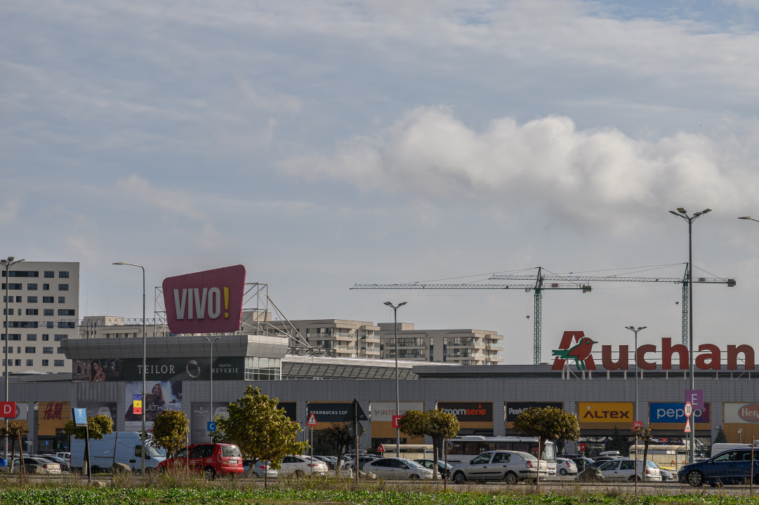 TOMIS NORD - vizavi VIVO MALL - 2 camere gata de mutare | balcon | gaz