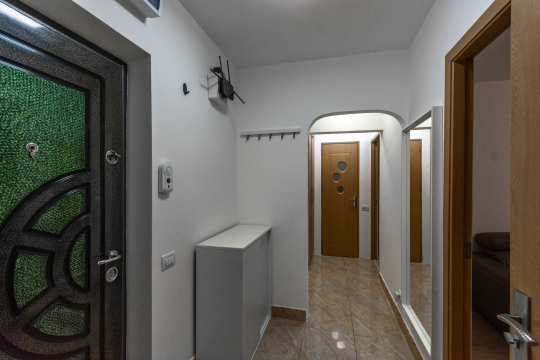 Titan - Prisaca Dornei nr. 6, Parcul Titanii,  2 camere cu loc de parcare