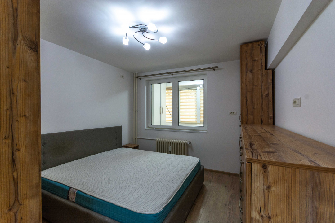 Titan - Prisaca Dornei nr. 6, Parcul Titanii,  2 camere cu loc de parcare