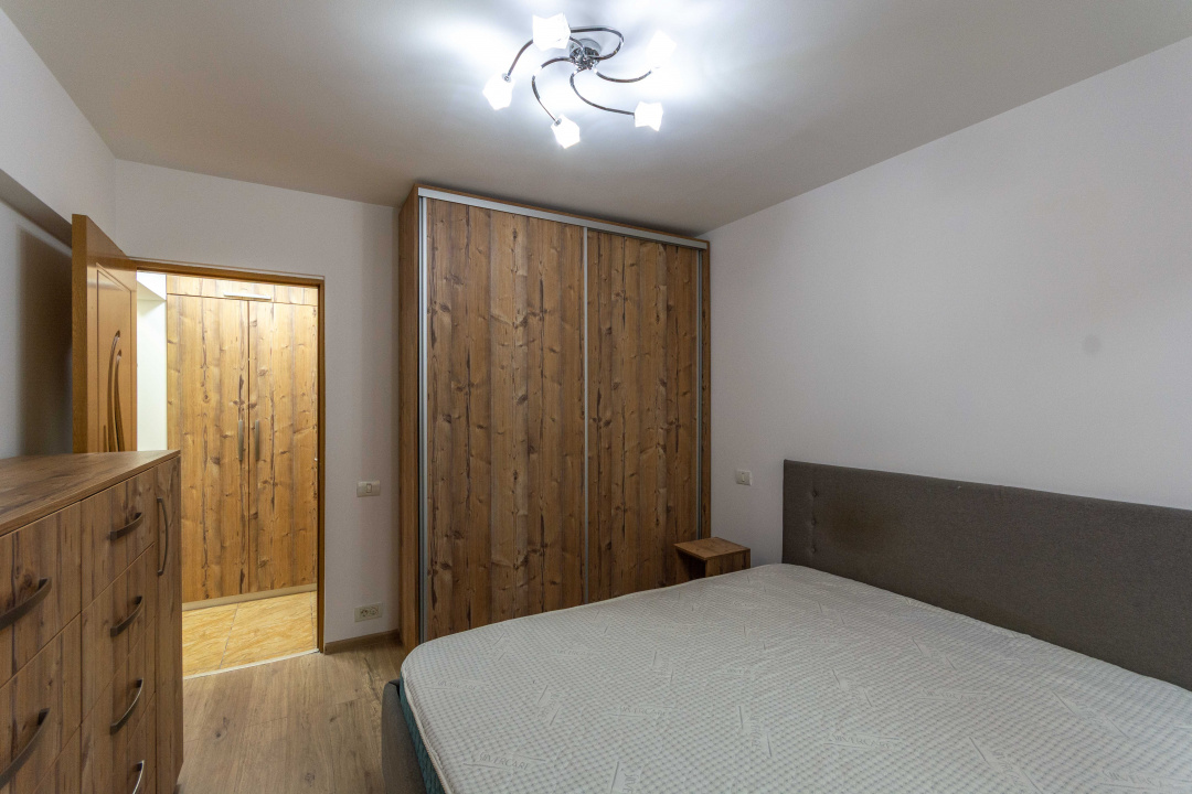 Titan - Prisaca Dornei nr. 6, Parcul Titanii,  2 camere cu loc de parcare