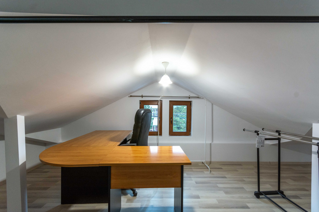  Bucurestii Noi - Chitila Apartament 3  cam la curte, + terasa, comision 0%