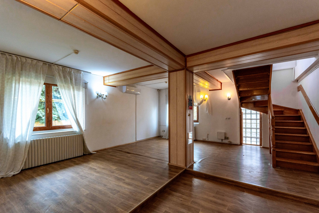 Aviatiei | Smaranda Braescu | Vila reprezentativa de inchiriat