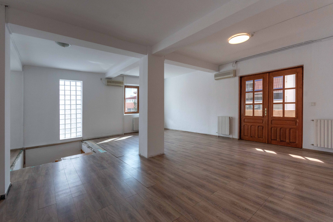 Aviatiei | Smaranda Braescu | Vila reprezentativa de inchiriat