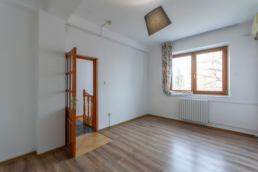 Aviatiei | Smaranda Braescu | Vila reprezentativa de inchiriat