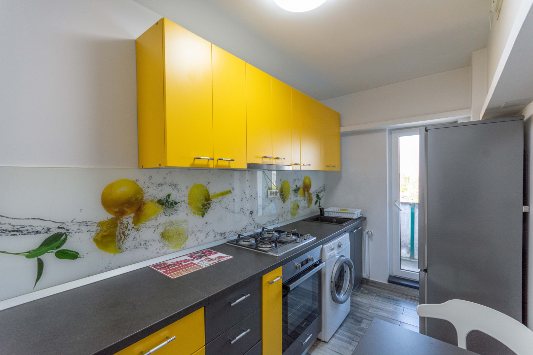 Titan - Costin Georgian, 1 minut metrou, garsoniera dubla, comision 0%